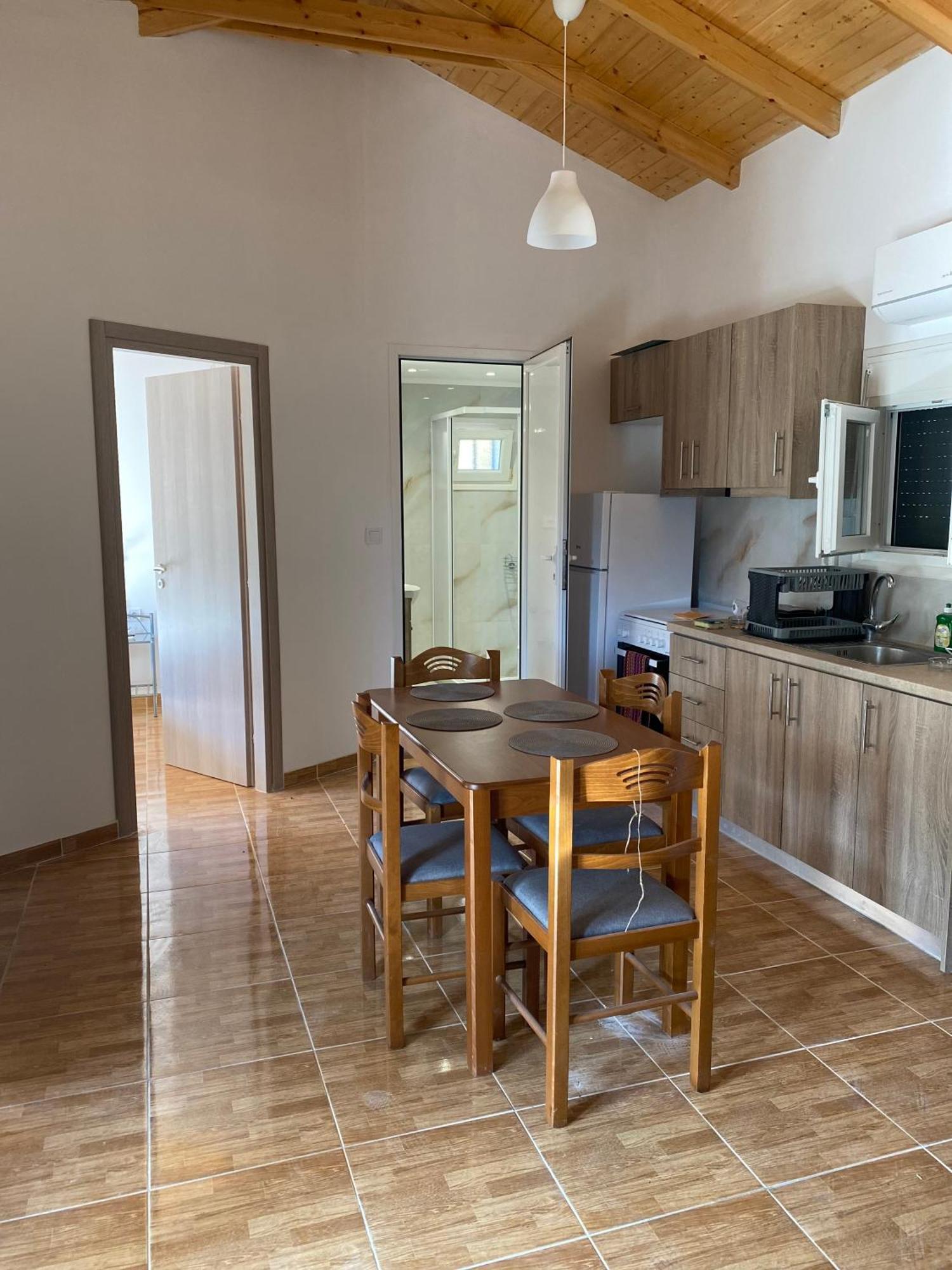 Babis Apartment อาโยส นิกีตัส ภายนอก รูปภาพ